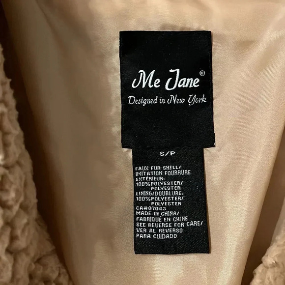 HOST PICK ✨Oversized Faux Teddy Sherpa Coat Double Breast Fully Lined, Size S/M - Picture 9 of 10